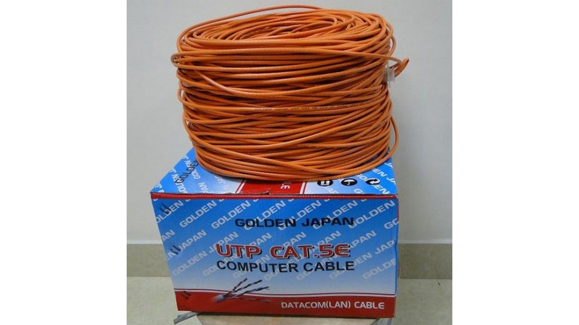 Dây cáp mạng GOLDENJAPAN Cat 5E (Da cam)