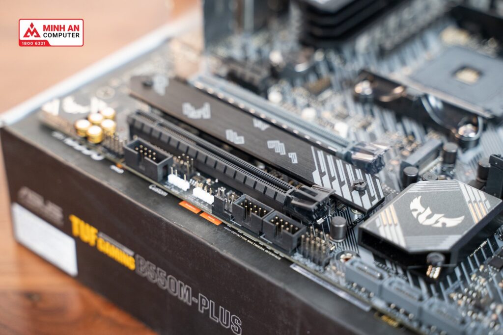 Mainboard ASUS TUF GAMING B550M-PLUS (Socket AM4 | m-ATX | 4 khe RAM DRR4) 16 Mainboard ASUS TUF GAMING B550M-PLUS (Socket AM4 | m-ATX | 4 khe RAM DRR4)