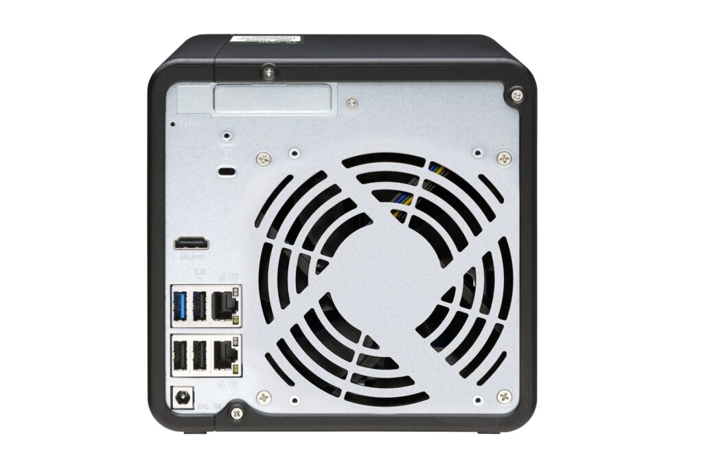 Thiết bị lưu trữ QNAP TS-453D-8G (4-Bay | Celeron J4125 | RAM 8GB | M.2 PCIe | 2.5 GbE | USB 3.2) 13 Thiết bị lưu trữ QNAP TS-453D-8G (4-Bay | Celeron J4125 | RAM 8GB | M.2 PCIe | 2.5 GbE | USB 3.2)