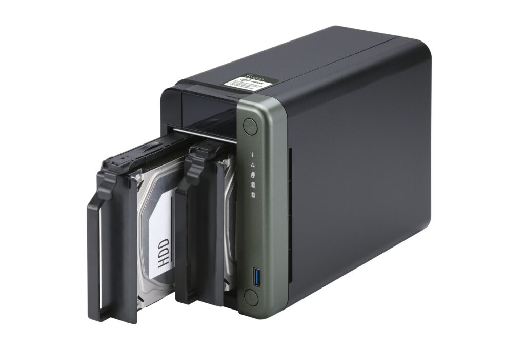 Thiết bị lưu trữ QNAP TS-253D-4G (2-Bay | Celeron J4125 | RAM 4GB | 2.5 GbE | USB 3.2) 8 Thiết bị lưu trữ QNAP TS-253D-4G (2-Bay | Celeron J4125 | RAM 4GB | 2.5 GbE | USB 3.2)