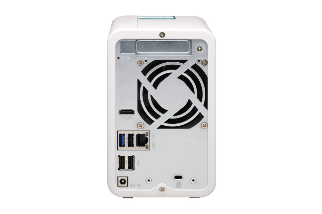 NAS QNAP TS-251D-4G (2-Bay | Celeron J4025 | RAM 4GB | USB 3.2 | HDMI) 13 NAS QNAP TS-251D-4G (2-Bay | Celeron J4025 | RAM 4GB | USB 3.2 | HDMI)