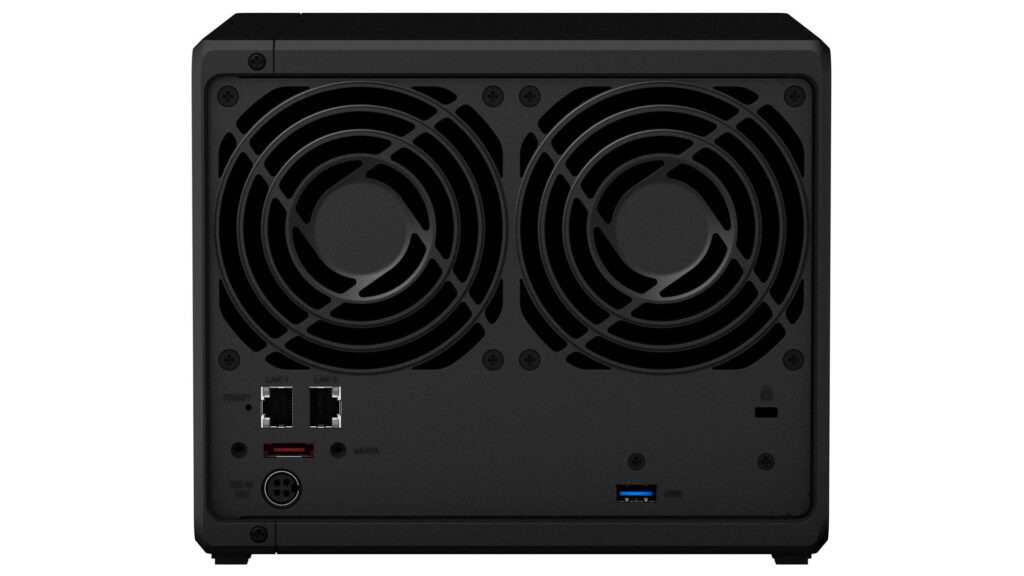 Thiết bị lưu trữ NAS Synology DS920+ (4-Bay | Celeron J4125 | RAM 4GB | USB 3.2 )