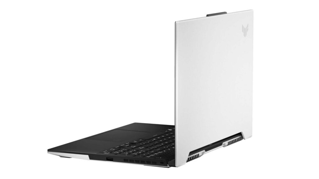 Laptop ASUS TUF Dash F15 FX517ZC-HN079W (i5-12450H | RAM 8GB | SSD 512GB | RTX-3050-4GB | 15.6-FHD | Win11 | Moonlight White)